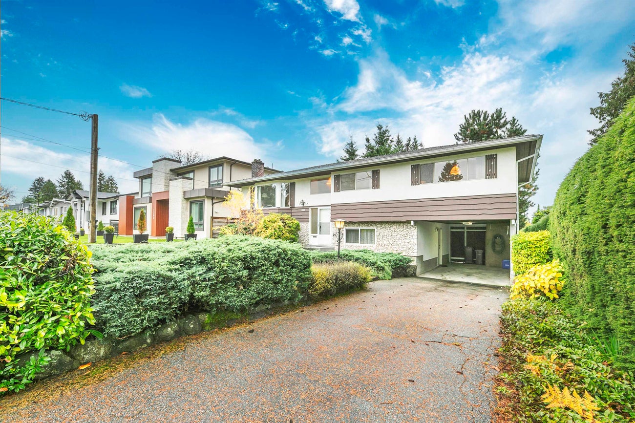1350 Grover Avenue - Central Coquitlam Single Family Residence for Sale, 4 Bedrooms (R3066686)# - 3