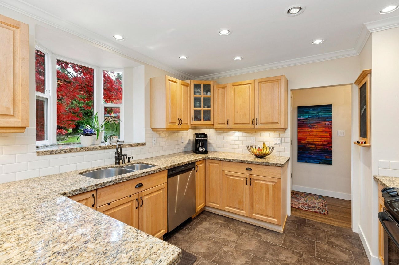 1501 Marine Crescent - Harbour Place Single Family Residence for Sale, 5 Bedrooms (R3066805)# - 12