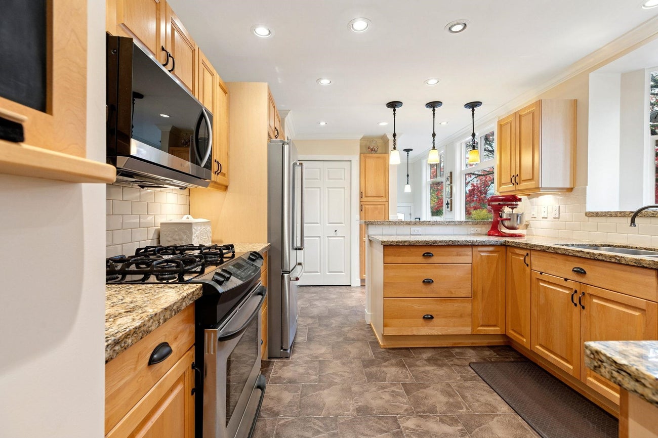 1501 Marine Crescent - Harbour Place Single Family Residence for Sale, 5 Bedrooms (R3066805)# - 13