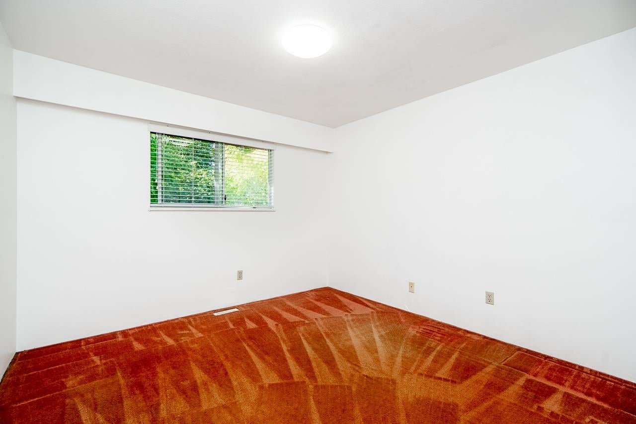 5031 Halifax Street - Brentwood Park Single Family Residence for Sale, 6 Bedrooms (R3066893)# - 23