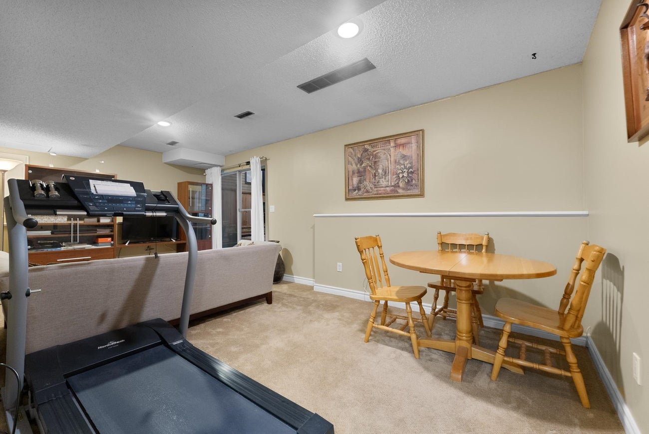 2625 Bainbridge Avenue - Montecito Single Family Residence for Sale, 3 Bedrooms (R3067561)# - 35