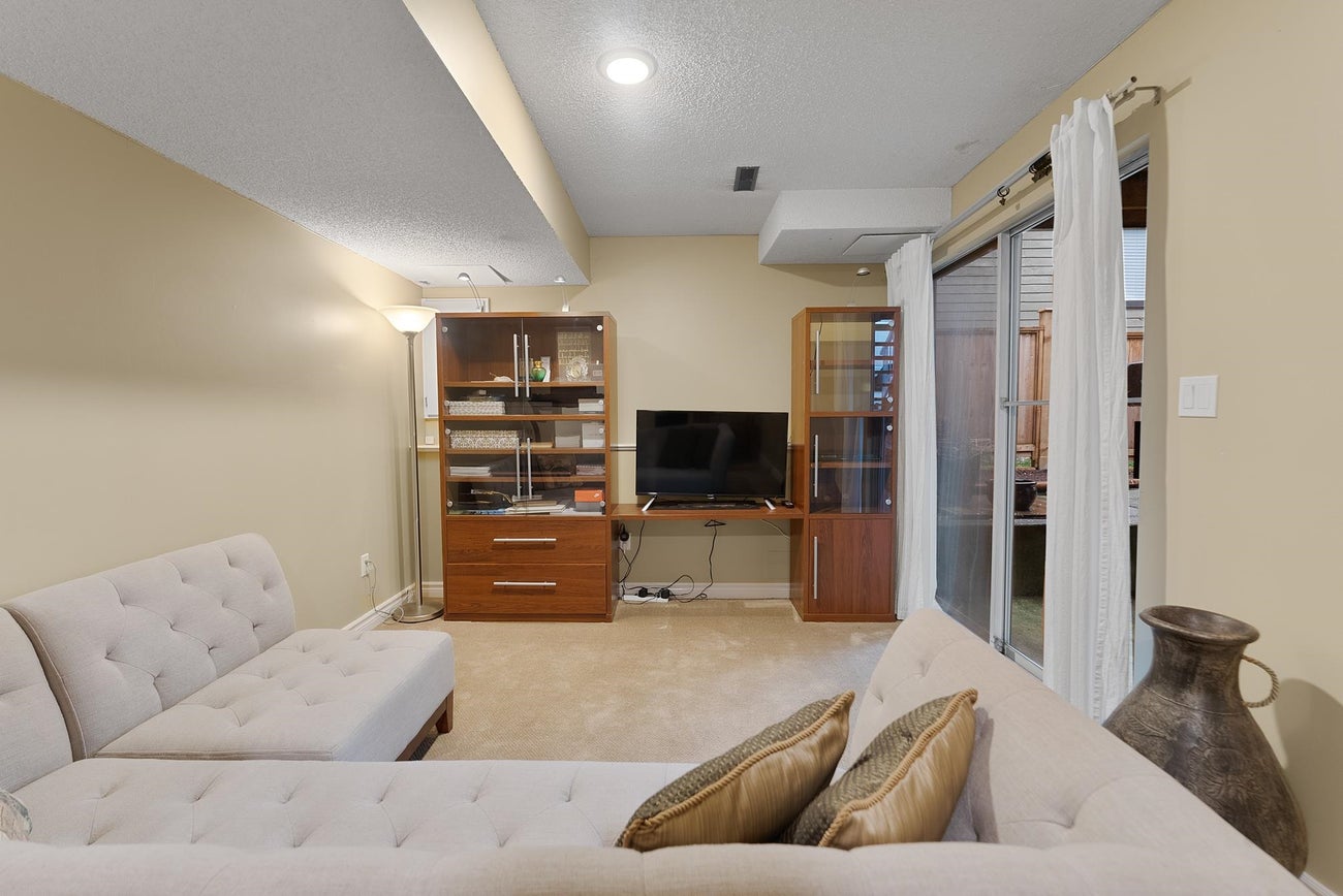 2625 Bainbridge Avenue - Montecito Single Family Residence for Sale, 3 Bedrooms (R3067561)# - 36