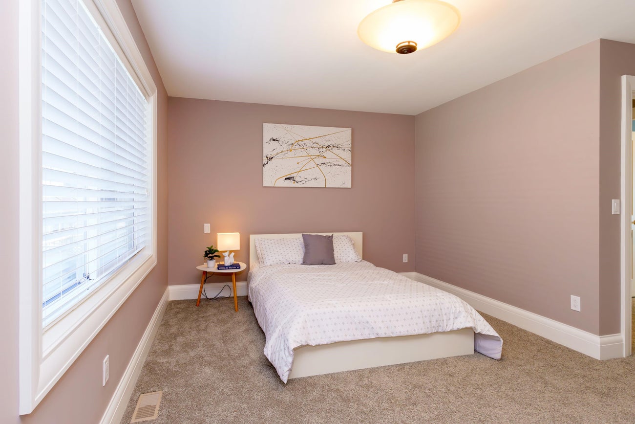 1055 Charland Avenue - Central Coquitlam Single Family Residence for Sale, 8 Bedrooms (R3067994)# - 22