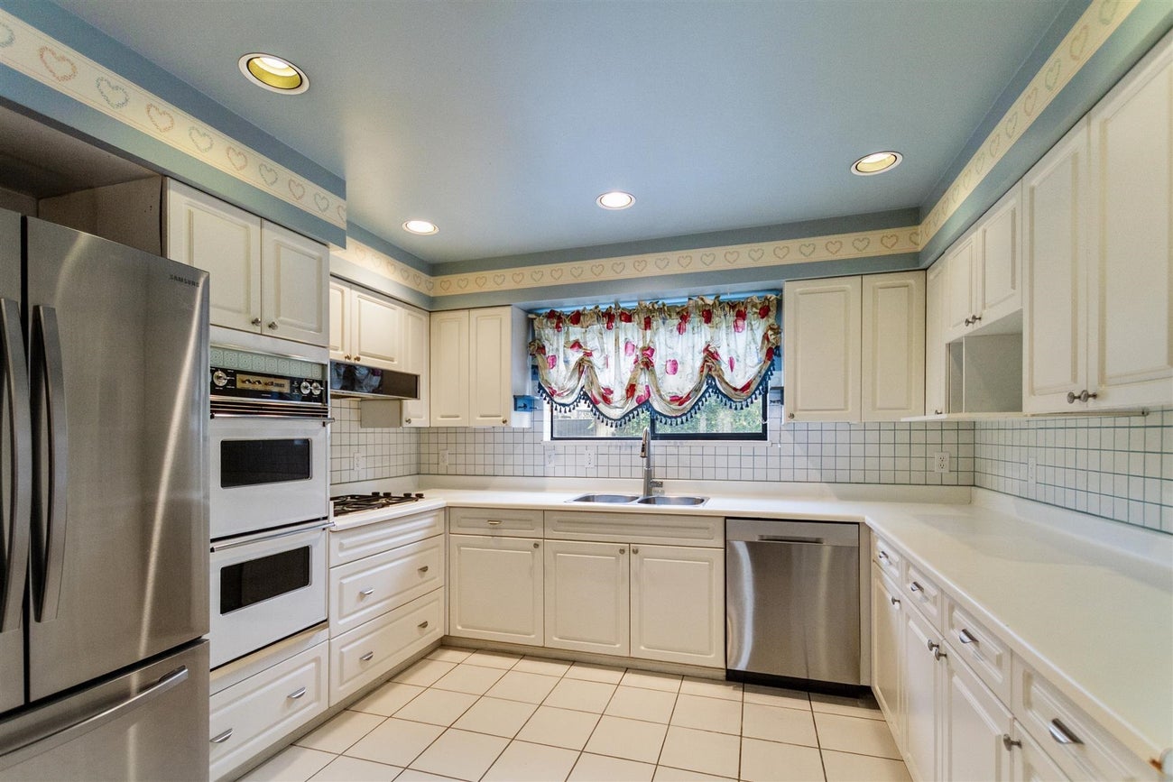 6785 Lochdale Street - Sperling-Duthie Single Family Residence for Sale, 5 Bedrooms (R3068034)# - 10