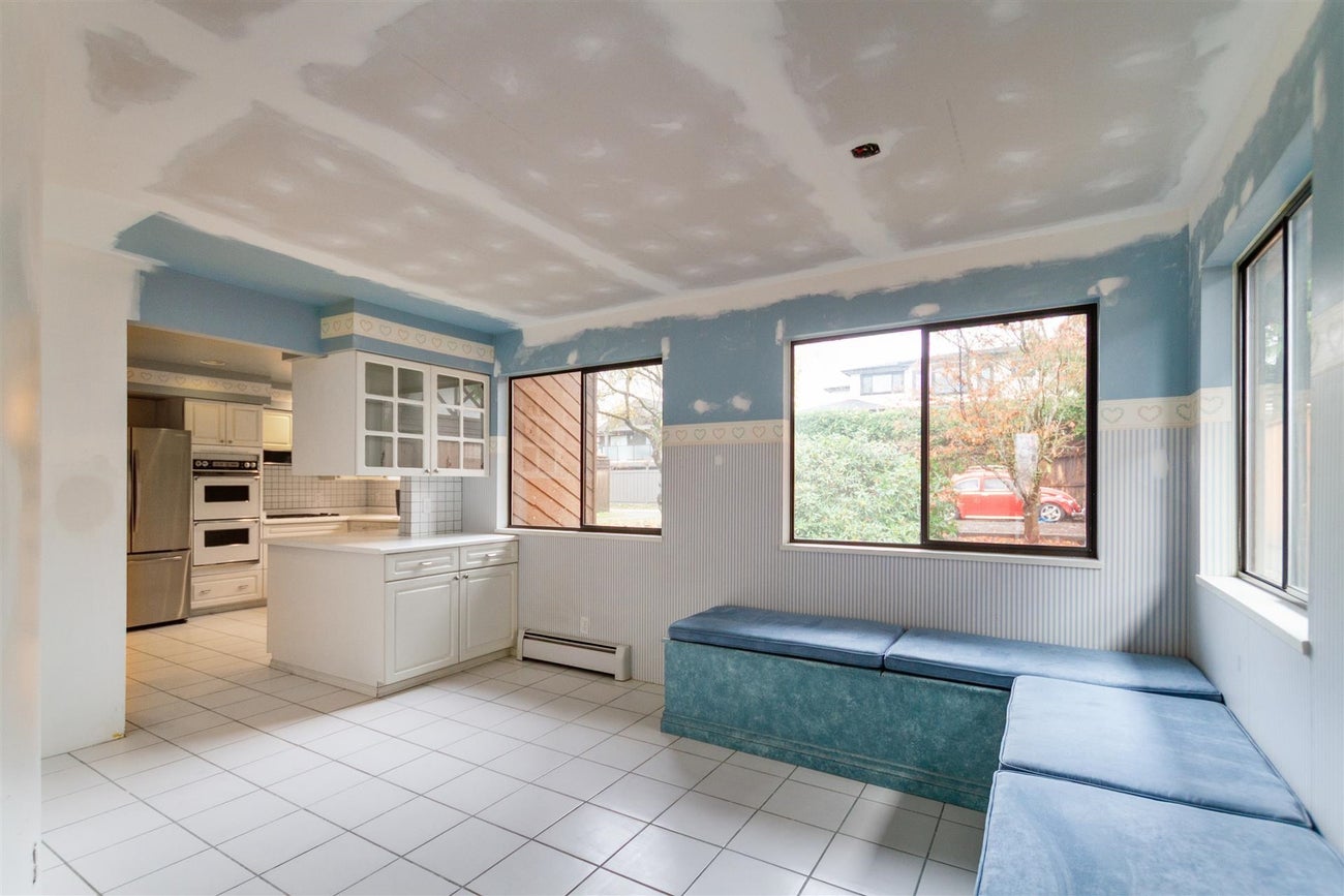 6785 Lochdale Street - Sperling-Duthie Single Family Residence for Sale, 5 Bedrooms (R3068034)# - 11