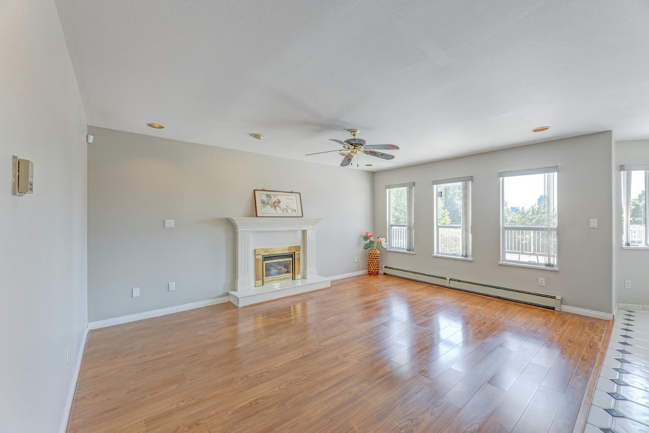 4930 Venables Street - Brentwood Park Single Family Residence for Sale, 8 Bedrooms (R3068272)# - 8