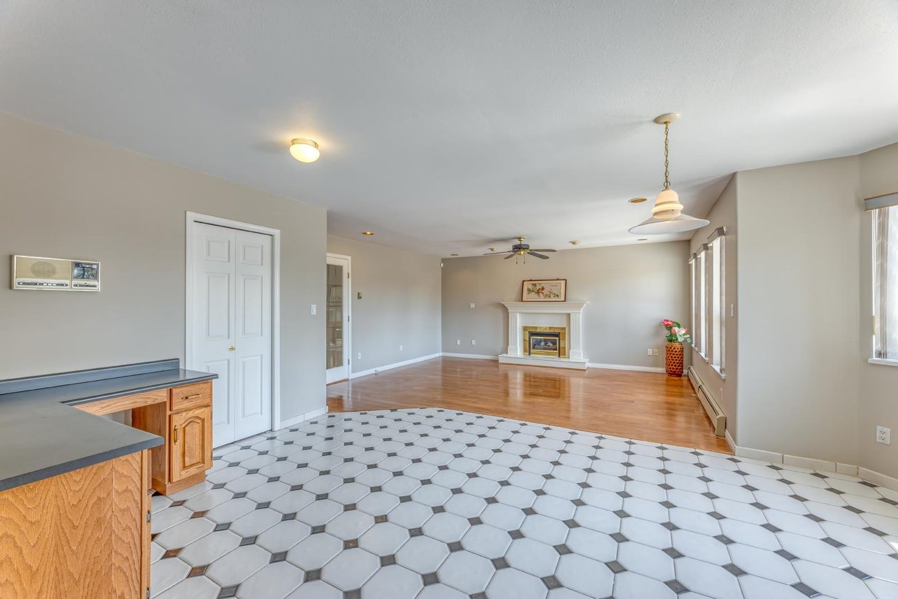 4930 Venables Street - Brentwood Park Single Family Residence for Sale, 8 Bedrooms (R3068272)# - 9