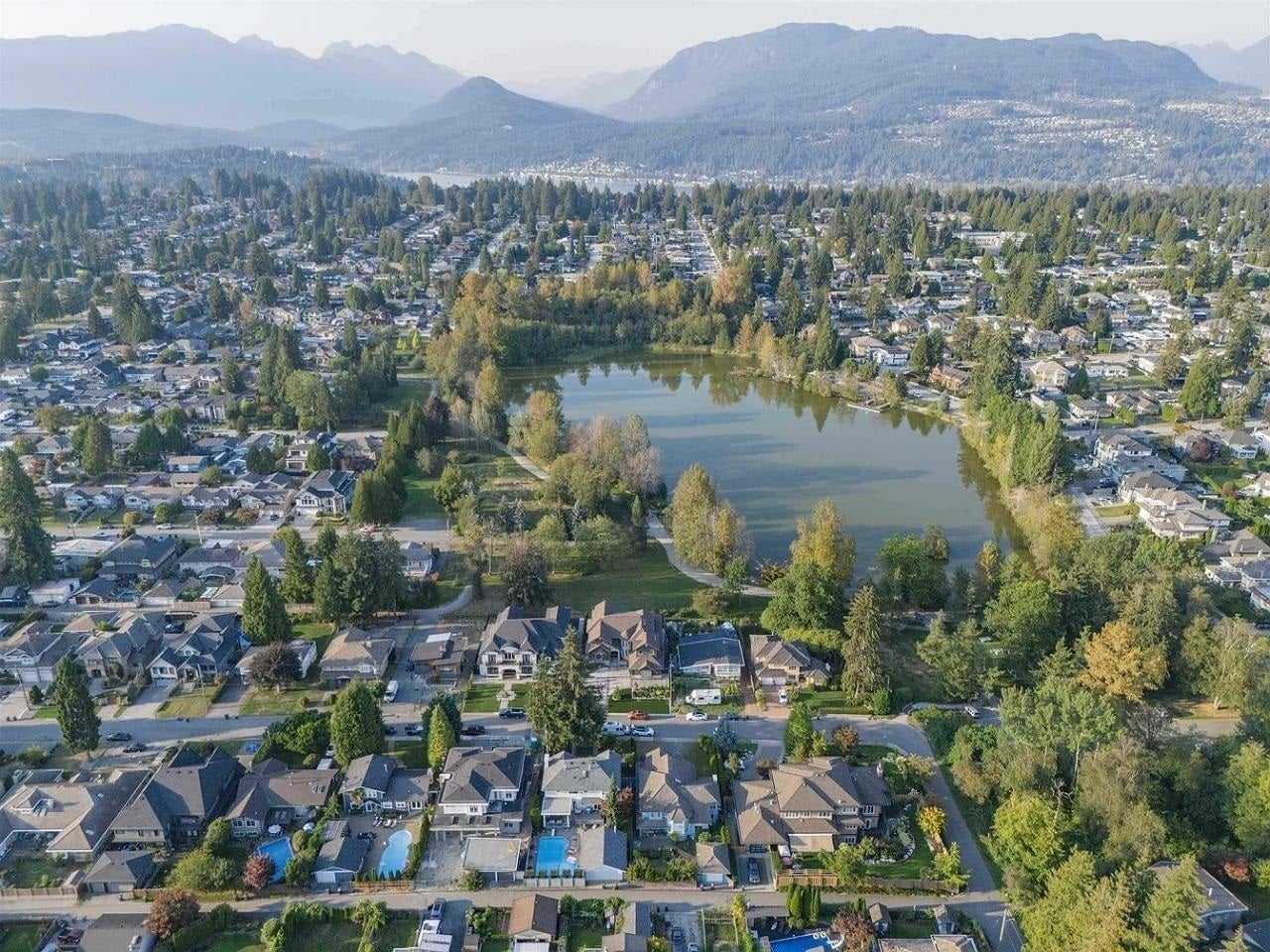 1119 Sprice Avenue - Central Coquitlam Single Family Residence for Sale, 5 Bedrooms (R3068625)# - 35