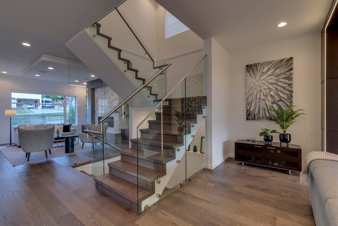 2146 Kugler Avenue - Central Coquitlam Single Family Residence for Sale, 6 Bedrooms (R3068849)# - 16