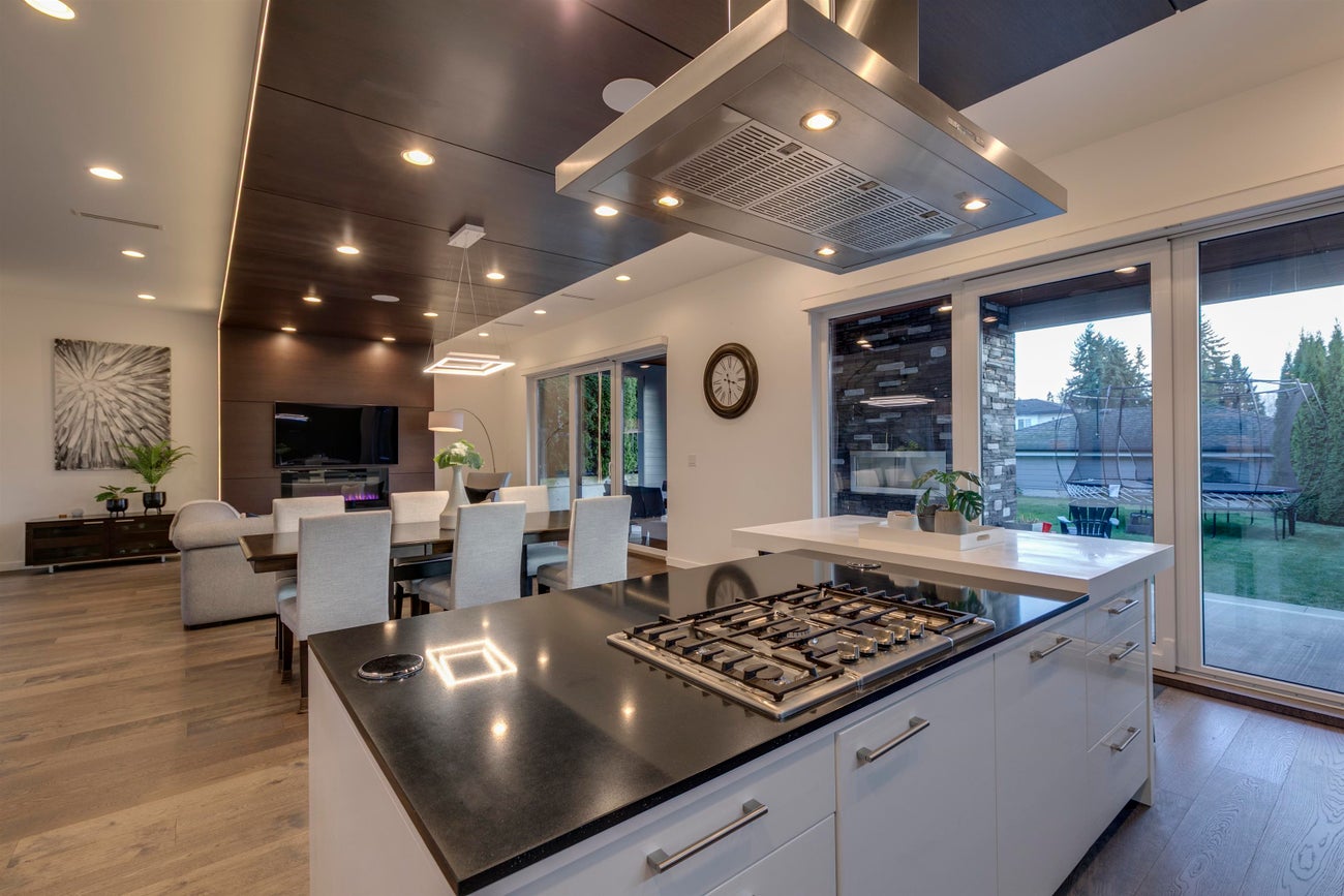 2146 Kugler Avenue - Central Coquitlam Single Family Residence for Sale, 6 Bedrooms (R3068849)# - 23