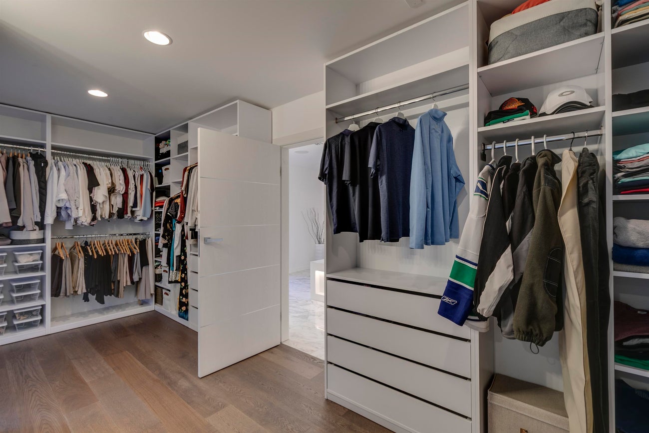 2146 Kugler Avenue - Central Coquitlam Single Family Residence for Sale, 6 Bedrooms (R3068849)# - 32