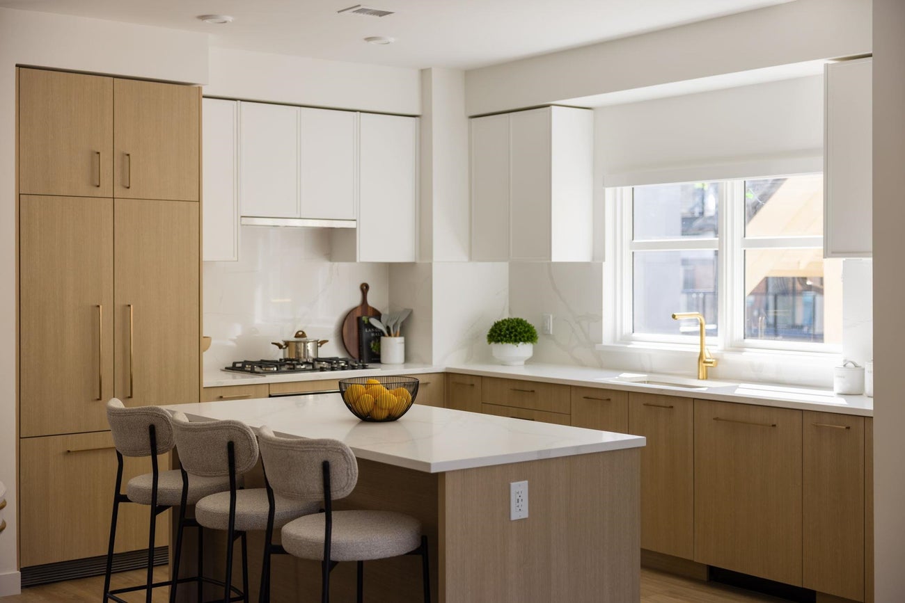 604 Rochester Avenue - Coquitlam West Other for Sale, 5 Bedrooms (R3069014)# - 3