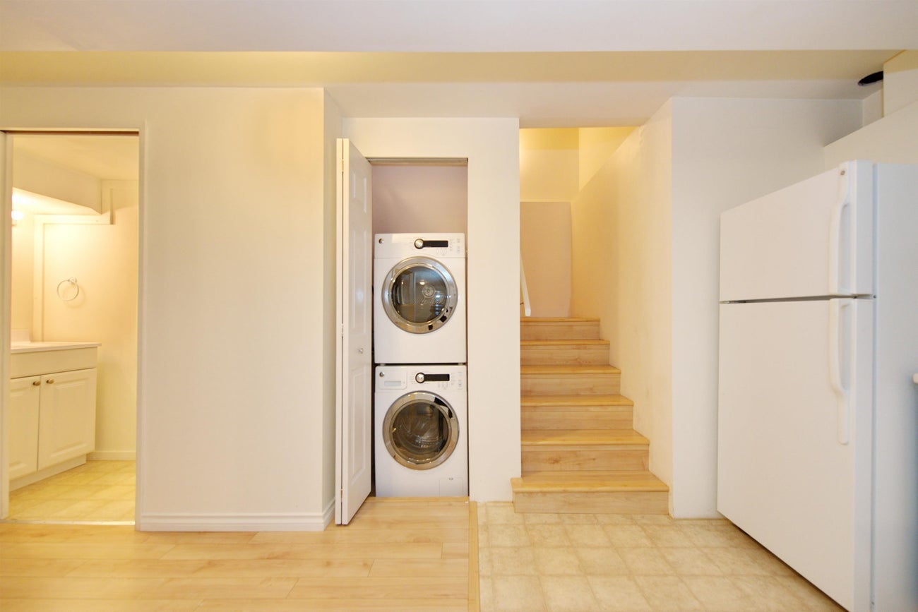 7203 Bridlewood Court - Simon Fraser Univer. Single Family Residence for Sale, 5 Bedrooms (R3069535)# - 23