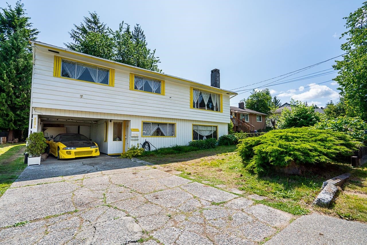 2294 Austin Avenue - Central Coquitlam Single Family Residence for Sale, 5 Bedrooms (R3069622)# - 1