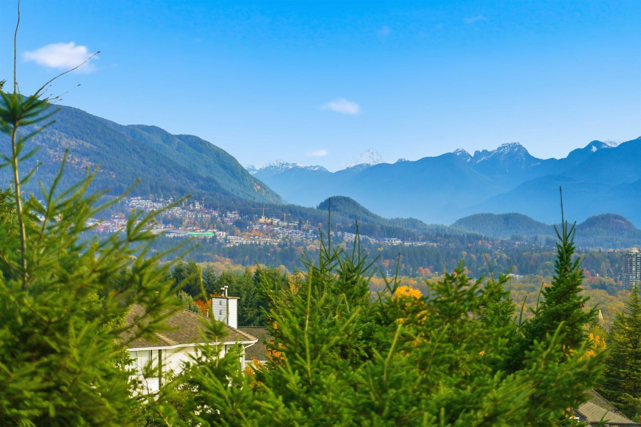 2773 Nadina Drive - Coquitlam East Single Family Residence for Sale, 5 Bedrooms (R3069636)# - 12