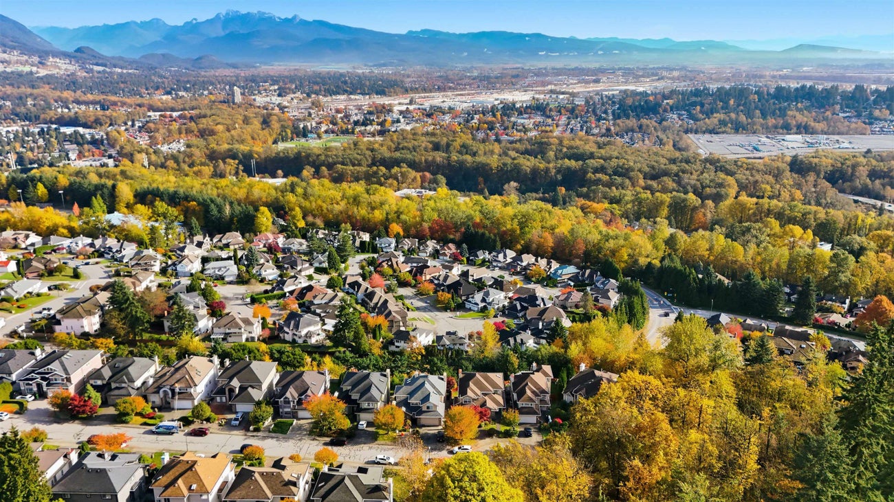 2773 Nadina Drive - Coquitlam East Single Family Residence for Sale, 5 Bedrooms (R3069636)# - 39