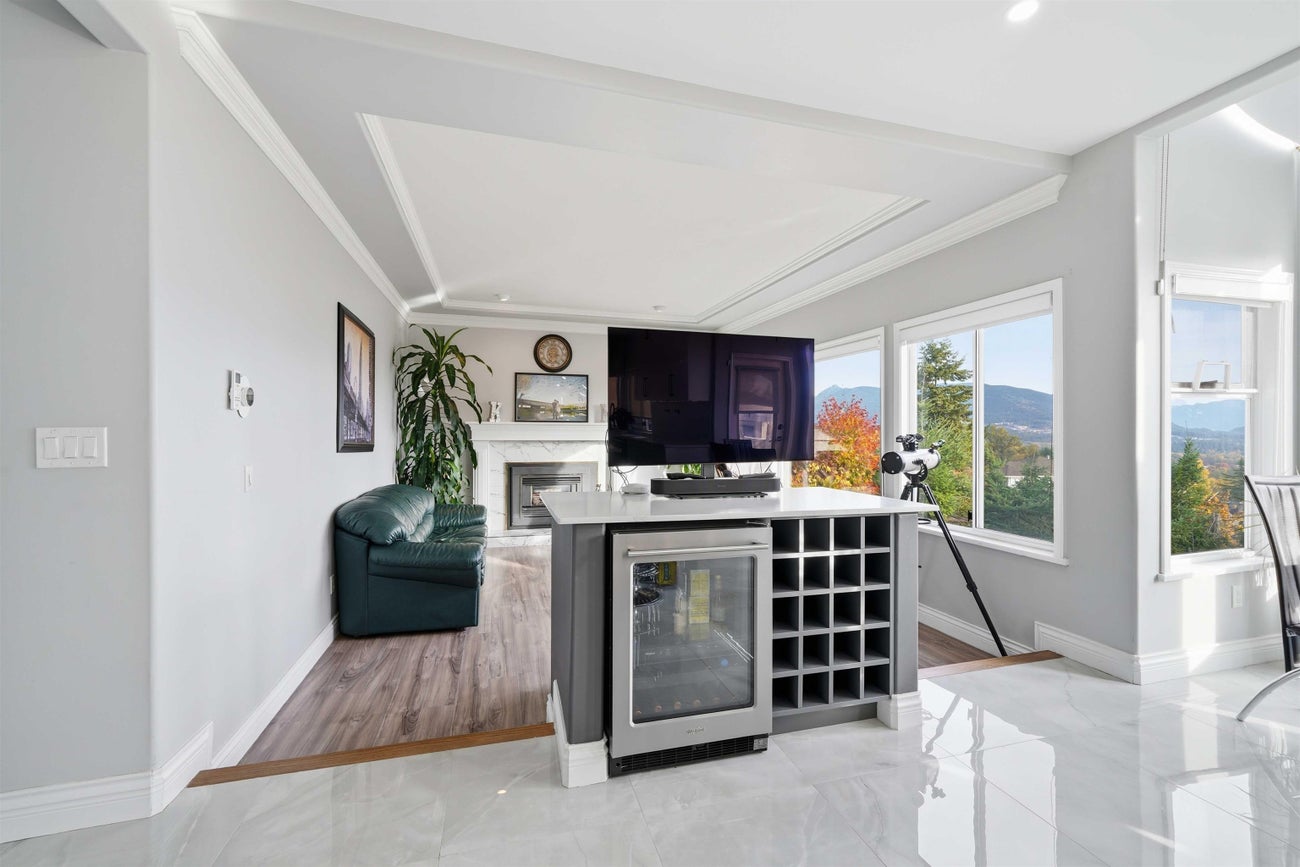 2773 Nadina Drive - Coquitlam East Single Family Residence for Sale, 5 Bedrooms (R3069636)# - 9