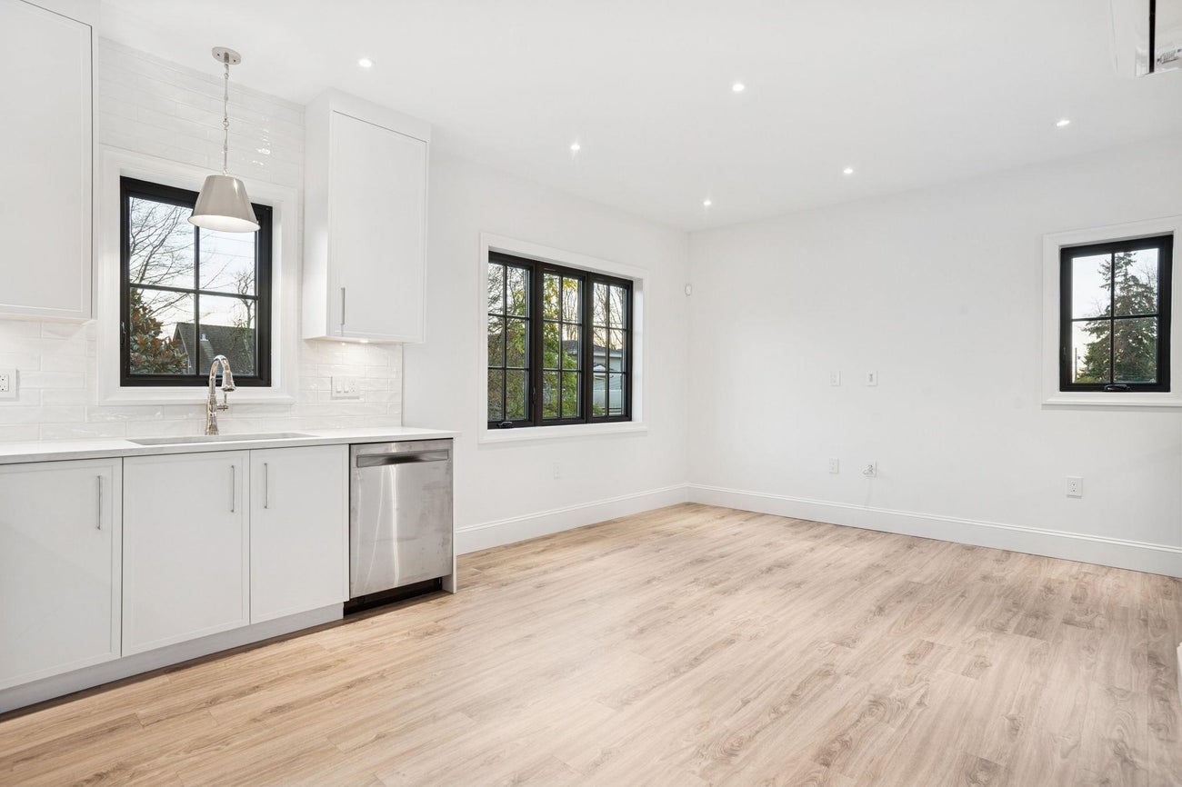 3970 Eton Street - Vancouver Heights Single Family Residence for Sale, 7 Bedrooms (R3069664)# - 32