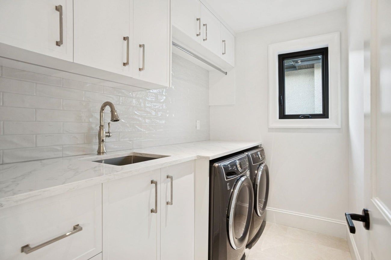 3970 Eton Street - Vancouver Heights Single Family Residence for Sale, 7 Bedrooms (R3069664)# - 33