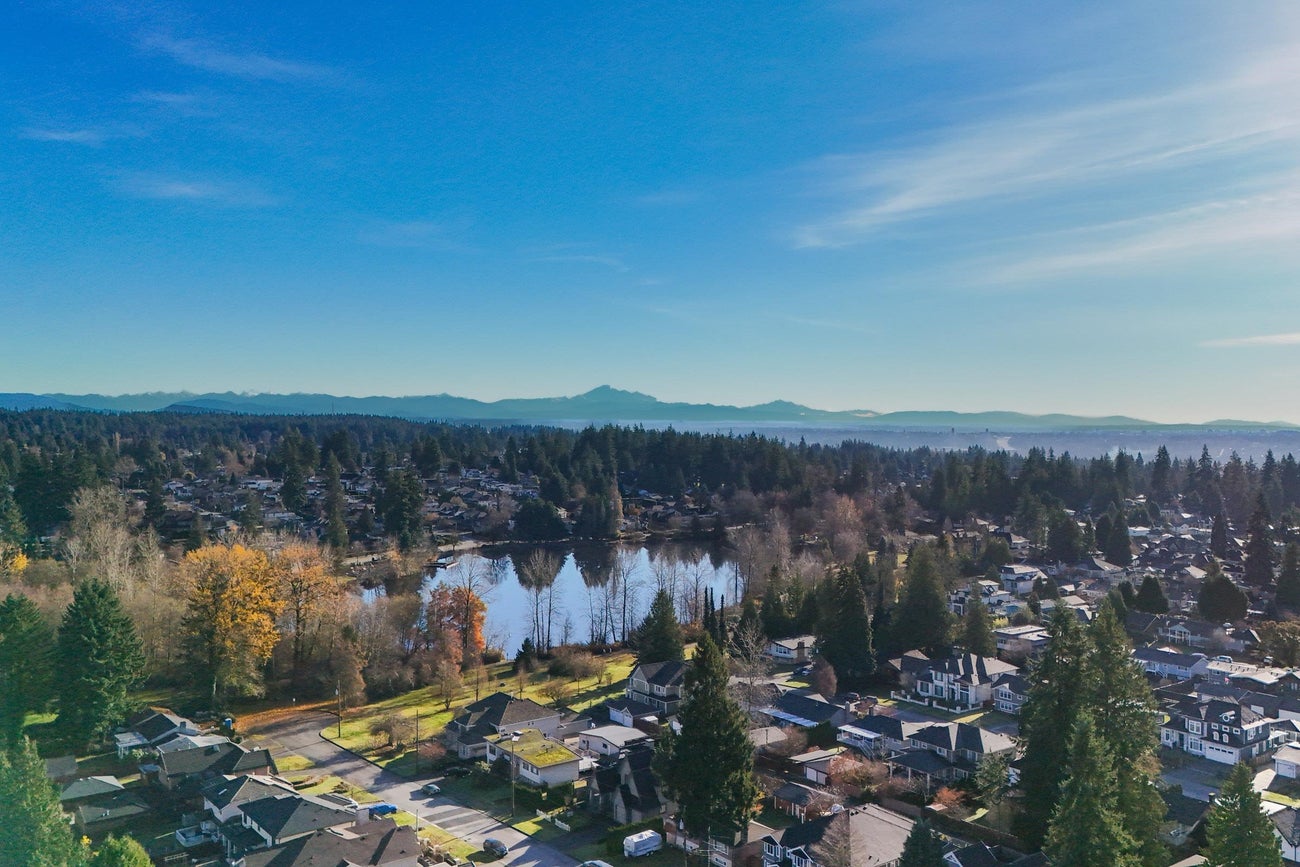 740 Porter Street - Central Coquitlam Single Family Residence for Sale, 3 Bedrooms (R3069734)# - 9