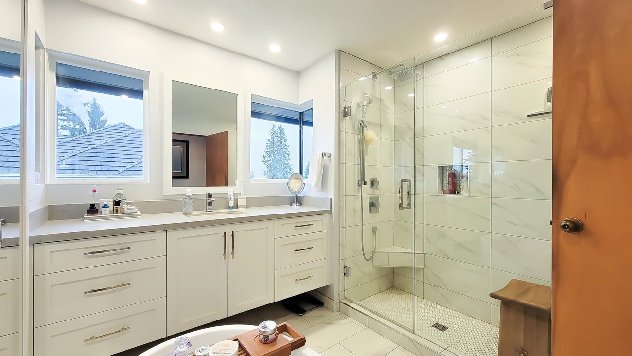 418 Walker Street - Coquitlam West Single Family Residence for Sale, 5 Bedrooms (R3069852)# - 18