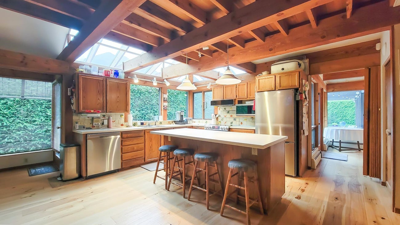 418 Walker Street - Coquitlam West Single Family Residence for Sale, 5 Bedrooms (R3069852)# - 9