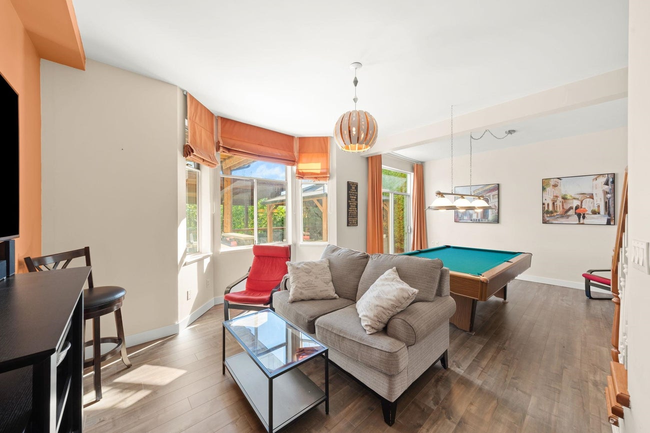 2258 Sorrento Drive - Coquitlam East Single Family Residence for Sale, 6 Bedrooms (R3070195)# - 26