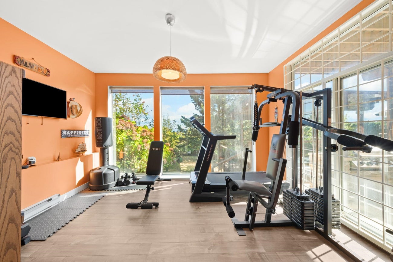 2258 Sorrento Drive - Coquitlam East Single Family Residence for Sale, 6 Bedrooms (R3070195)# - 32