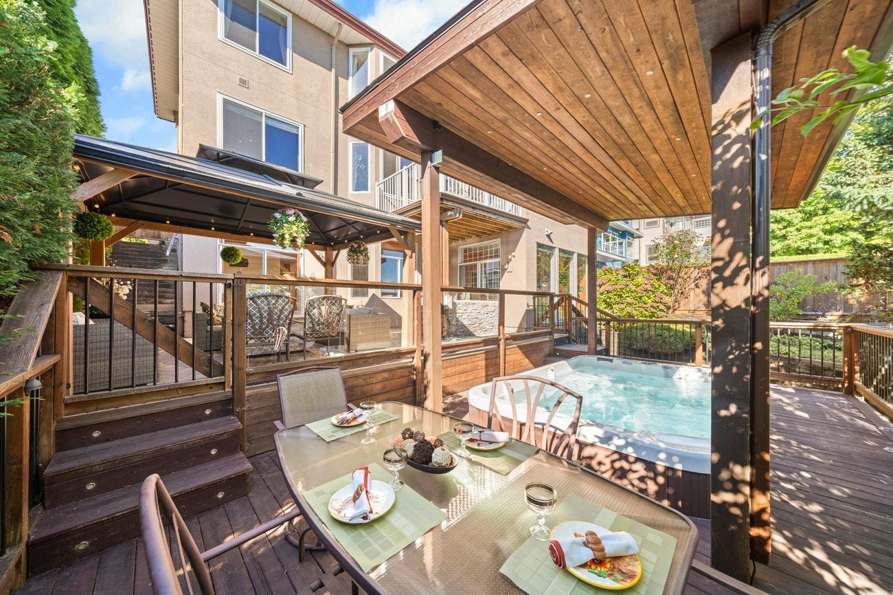 2258 Sorrento Drive - Coquitlam East Single Family Residence for Sale, 6 Bedrooms (R3070195)# - 35