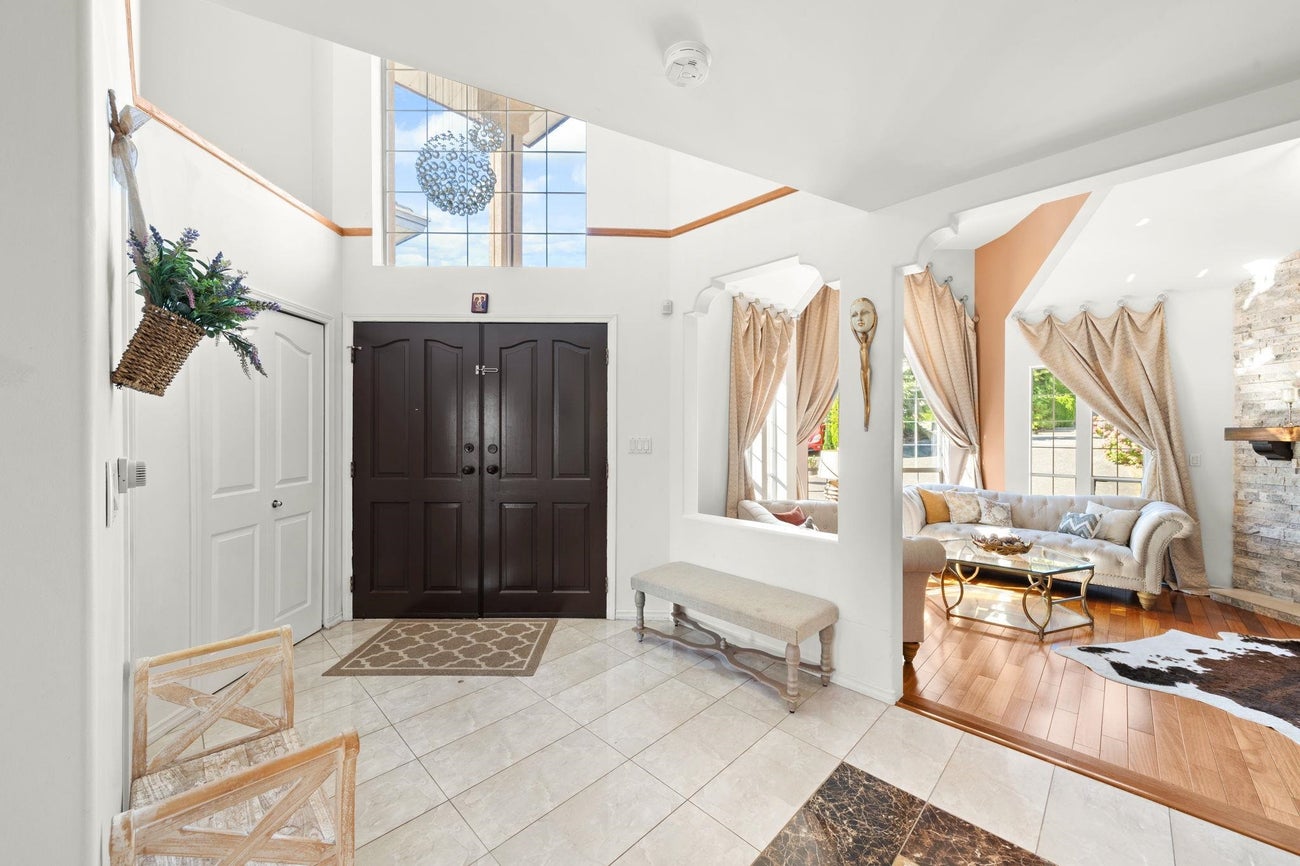 2258 Sorrento Drive - Coquitlam East Single Family Residence for Sale, 6 Bedrooms (R3070195)# - 5