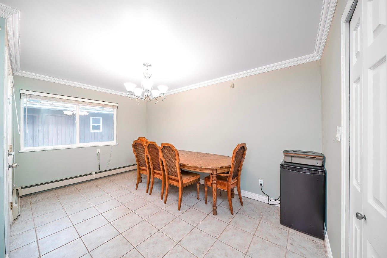 951 Everett Crescent - Sperling-Duthie Single Family Residence for Sale, 5 Bedrooms (R3070402)# - 14