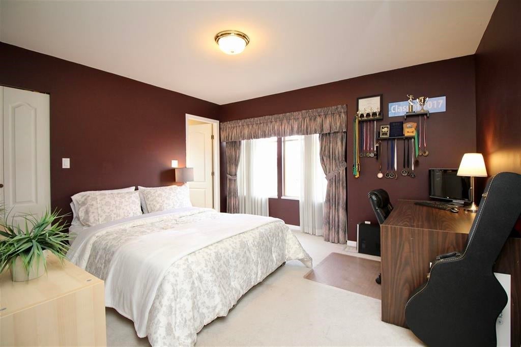 6628 Kitchener Street - Sperling-Duthie Single Family Residence for Sale, 9 Bedrooms (R3071340)# - 12