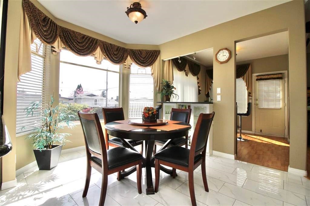 6628 Kitchener Street - Sperling-Duthie Single Family Residence for Sale, 9 Bedrooms (R3071340)# - 7