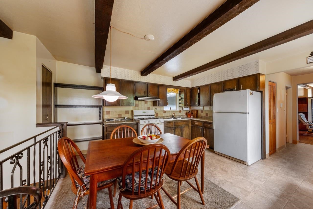 674 Blue Mountain Street - Coquitlam West Single Family Residence for Sale, 3 Bedrooms (R3071908)# - 3