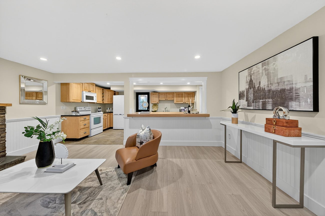 707 Newport Street - Central Coquitlam Single Family Residence for Sale, 5 Bedrooms (R3071958)# - 24