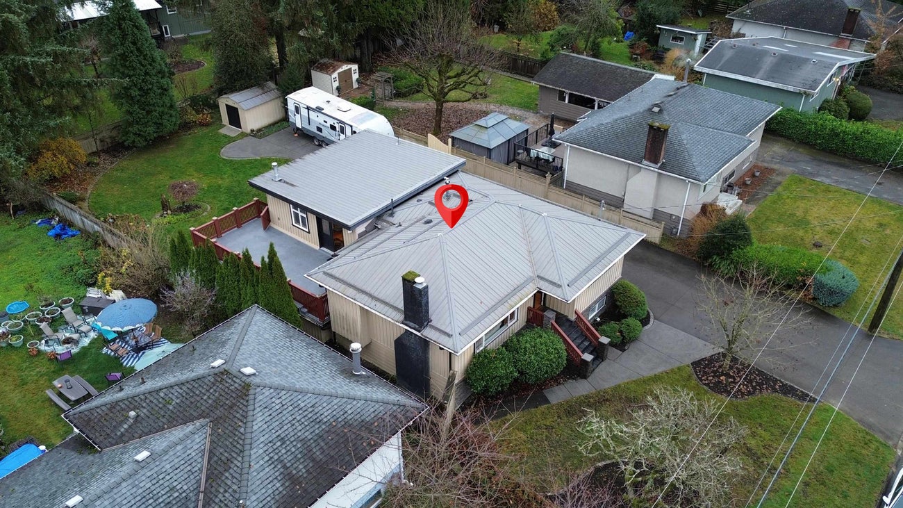 707 Newport Street - Central Coquitlam Single Family Residence for Sale, 5 Bedrooms (R3071958)# - 40