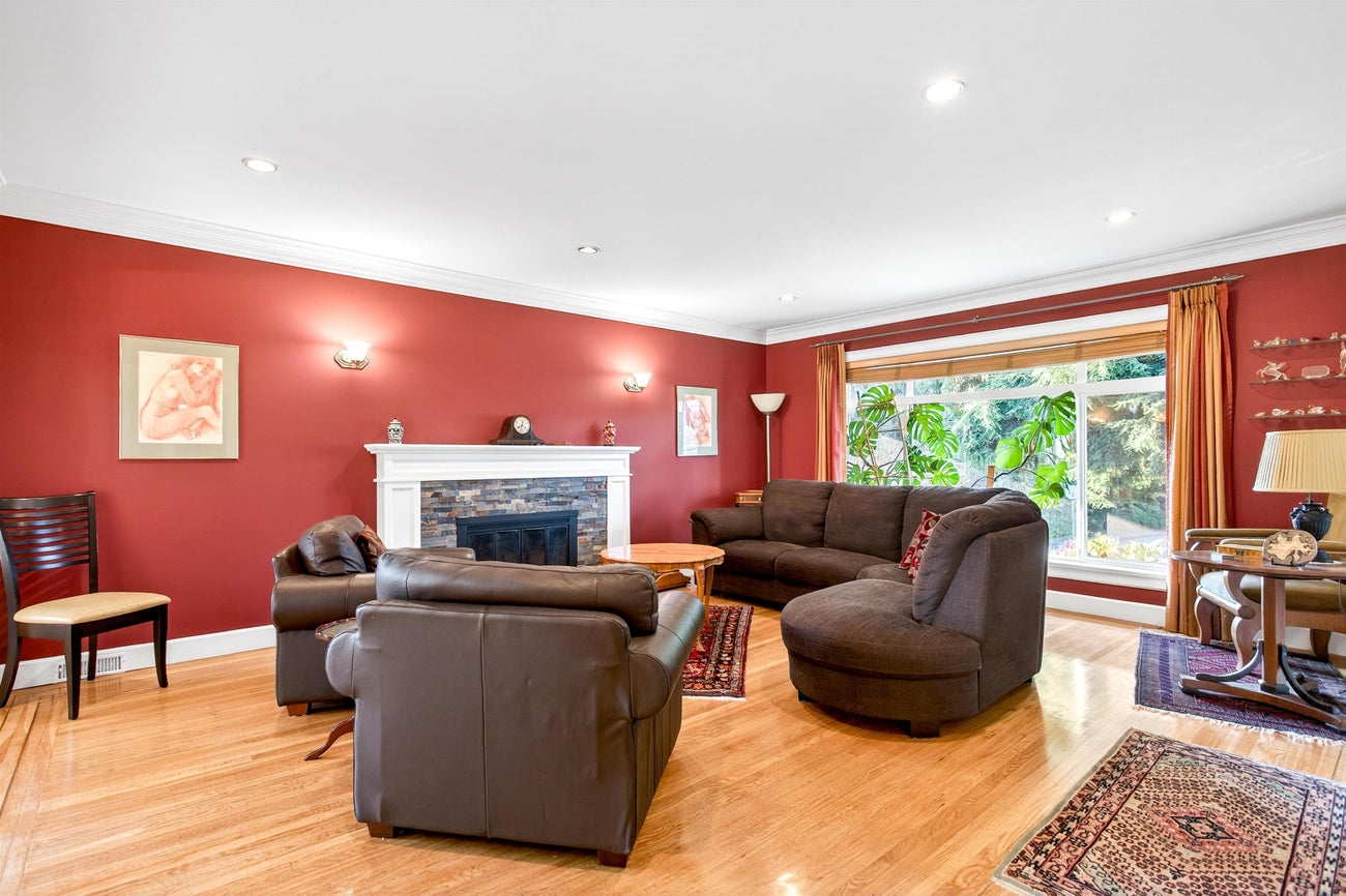 2050 Sperling Avenue - Montecito Single Family Residence for Sale, 8 Bedrooms (R3072091)# - 12