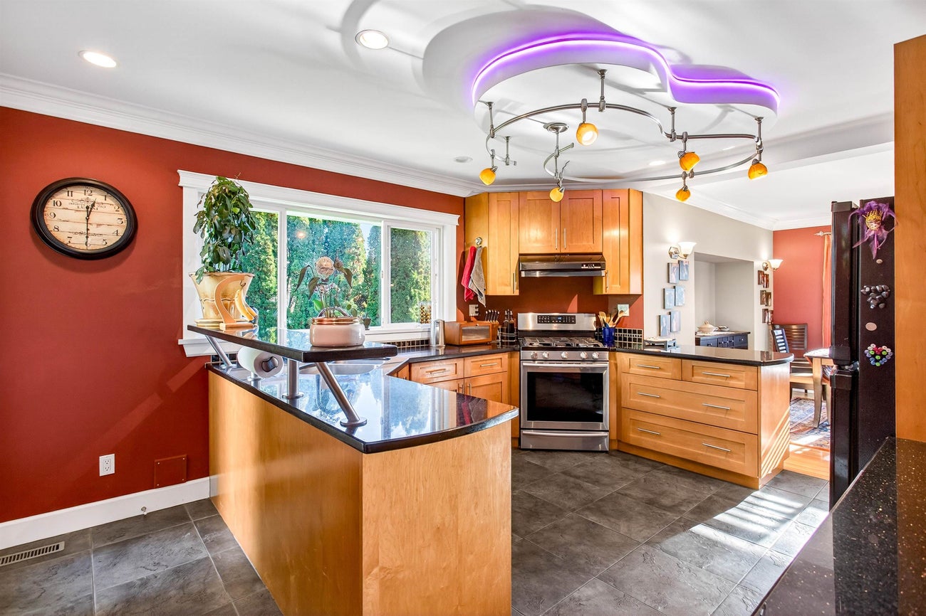 2050 Sperling Avenue - Montecito Single Family Residence for Sale, 8 Bedrooms (R3072091)# - 15