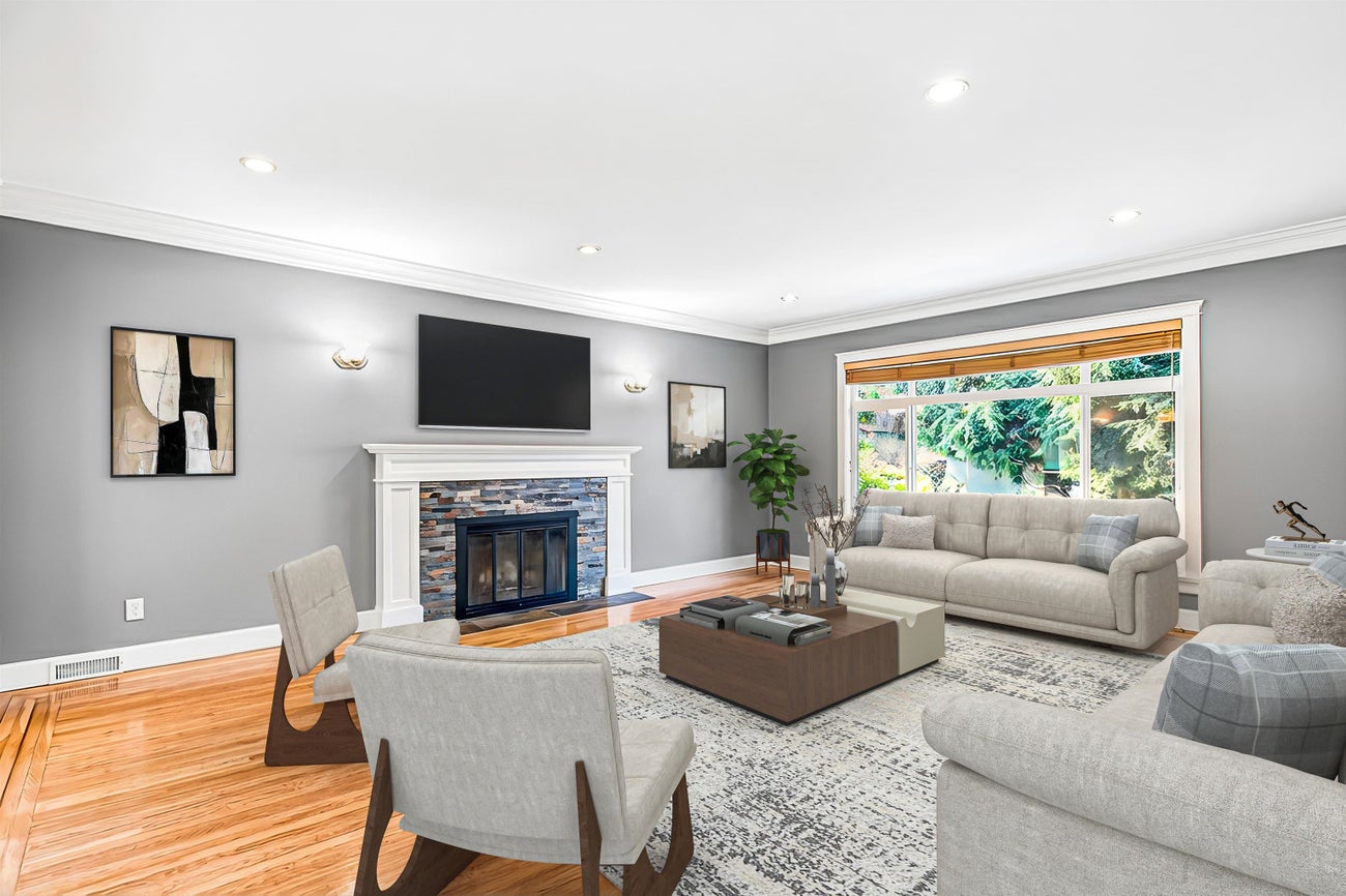 2050 Sperling Avenue - Montecito Single Family Residence for Sale, 8 Bedrooms (R3072091)# - 1