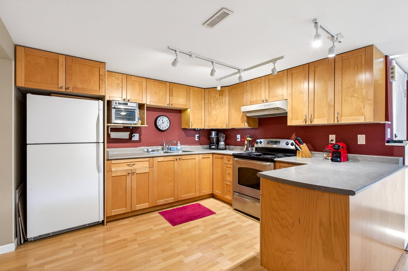 2050 Sperling Avenue - Montecito Single Family Residence for Sale, 8 Bedrooms (R3072091)# - 31