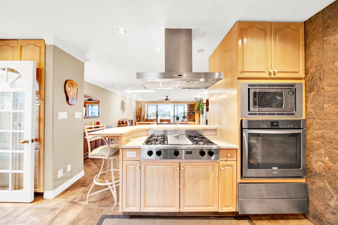 756 Shaw Avenue - Coquitlam West Single Family Residence for Sale, 3 Bedrooms (R3073044)# - 12