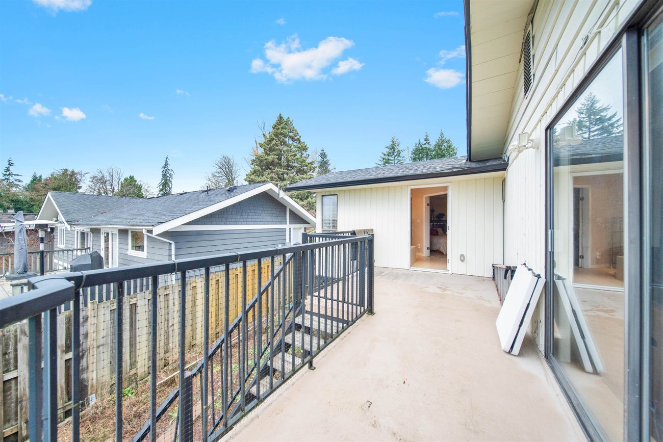 756 Shaw Avenue - Coquitlam West Single Family Residence for Sale, 3 Bedrooms (R3073044)# - 30