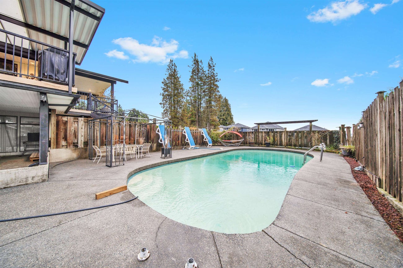 756 Shaw Avenue - Coquitlam West Single Family Residence for Sale, 3 Bedrooms (R3073044)# - 33