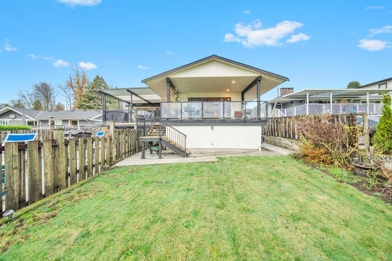756 Shaw Avenue - Coquitlam West Single Family Residence for Sale, 3 Bedrooms (R3073044)# - 34