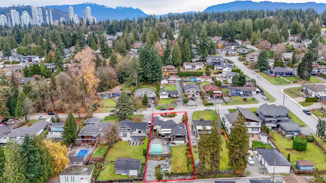 756 Shaw Avenue - Coquitlam West Single Family Residence for Sale, 3 Bedrooms (R3073044)# - 38