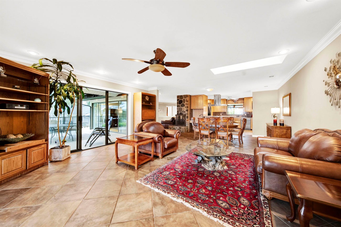 756 Shaw Avenue - Coquitlam West Single Family Residence for Sale, 3 Bedrooms (R3073044)# - 6