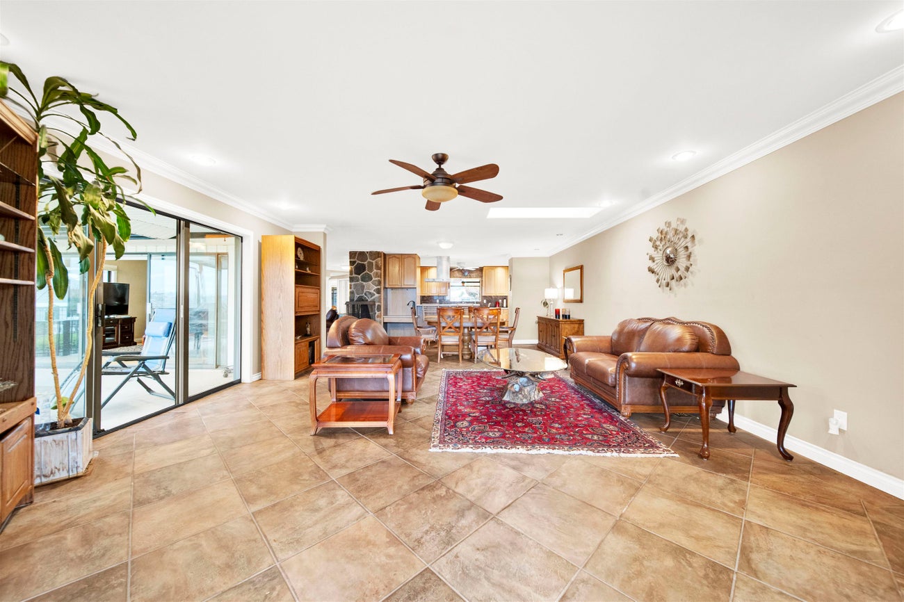 756 Shaw Avenue - Coquitlam West Single Family Residence for Sale, 3 Bedrooms (R3073044)# - 8