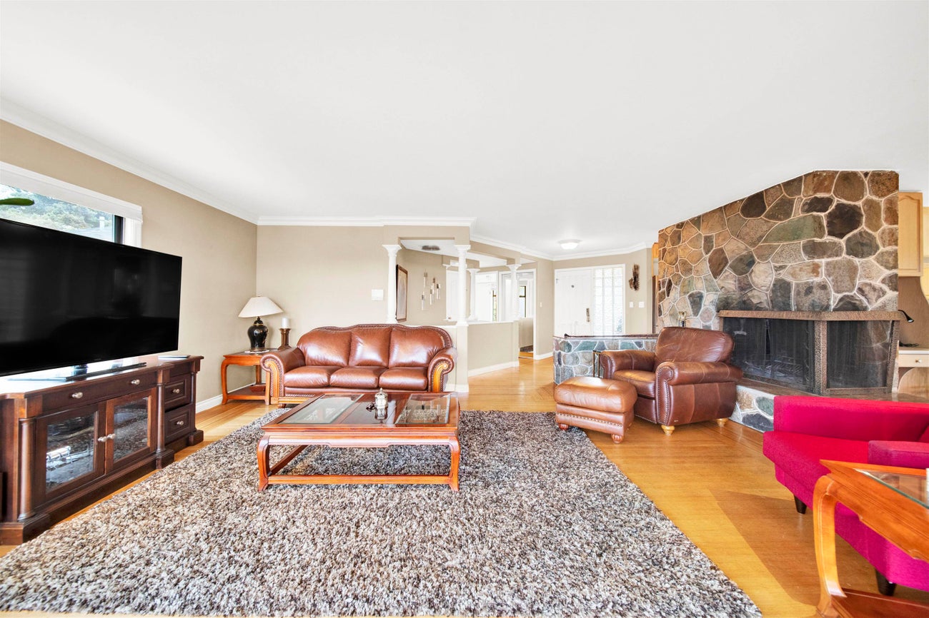 756 Shaw Avenue - Coquitlam West Single Family Residence for Sale, 3 Bedrooms (R3073044)# - 9