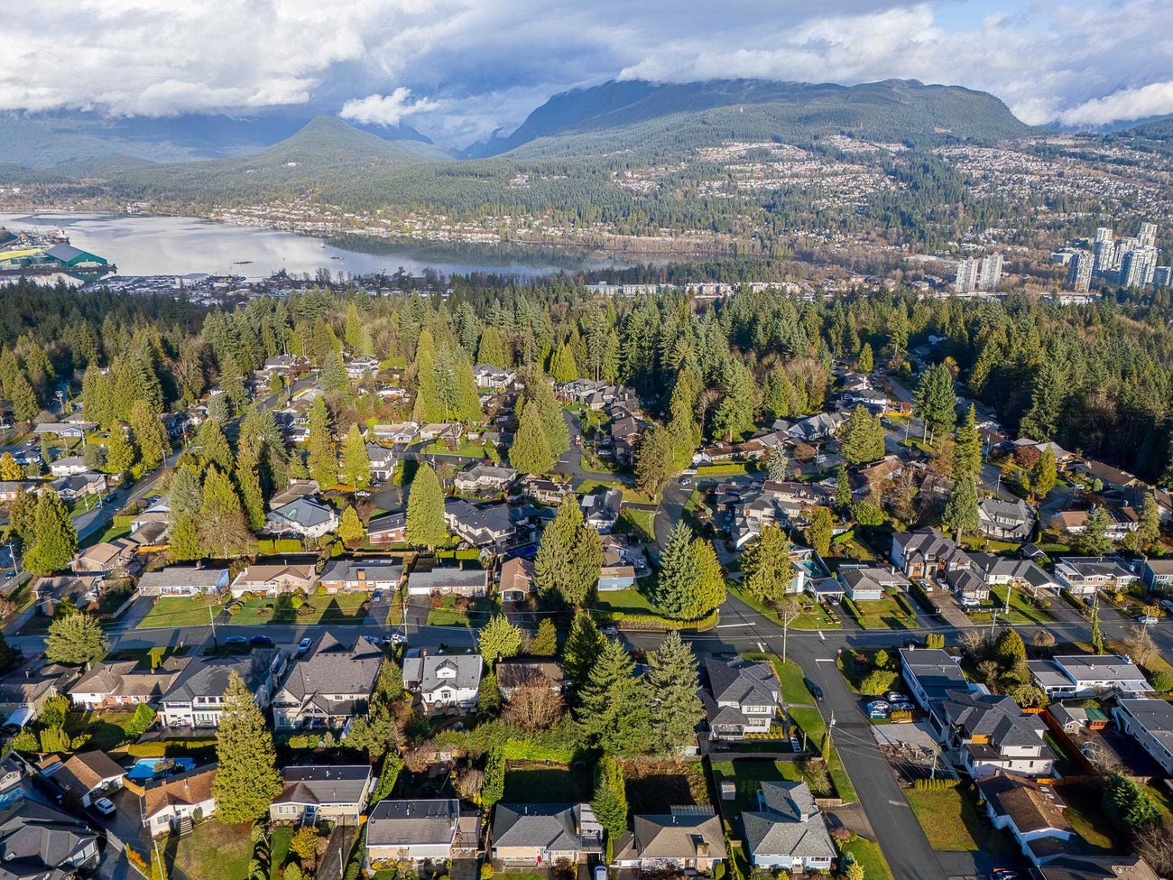 1760 Bowman Avenue - Harbour Place Single Family Residence for Sale, 4 Bedrooms (R3073057)# - 33