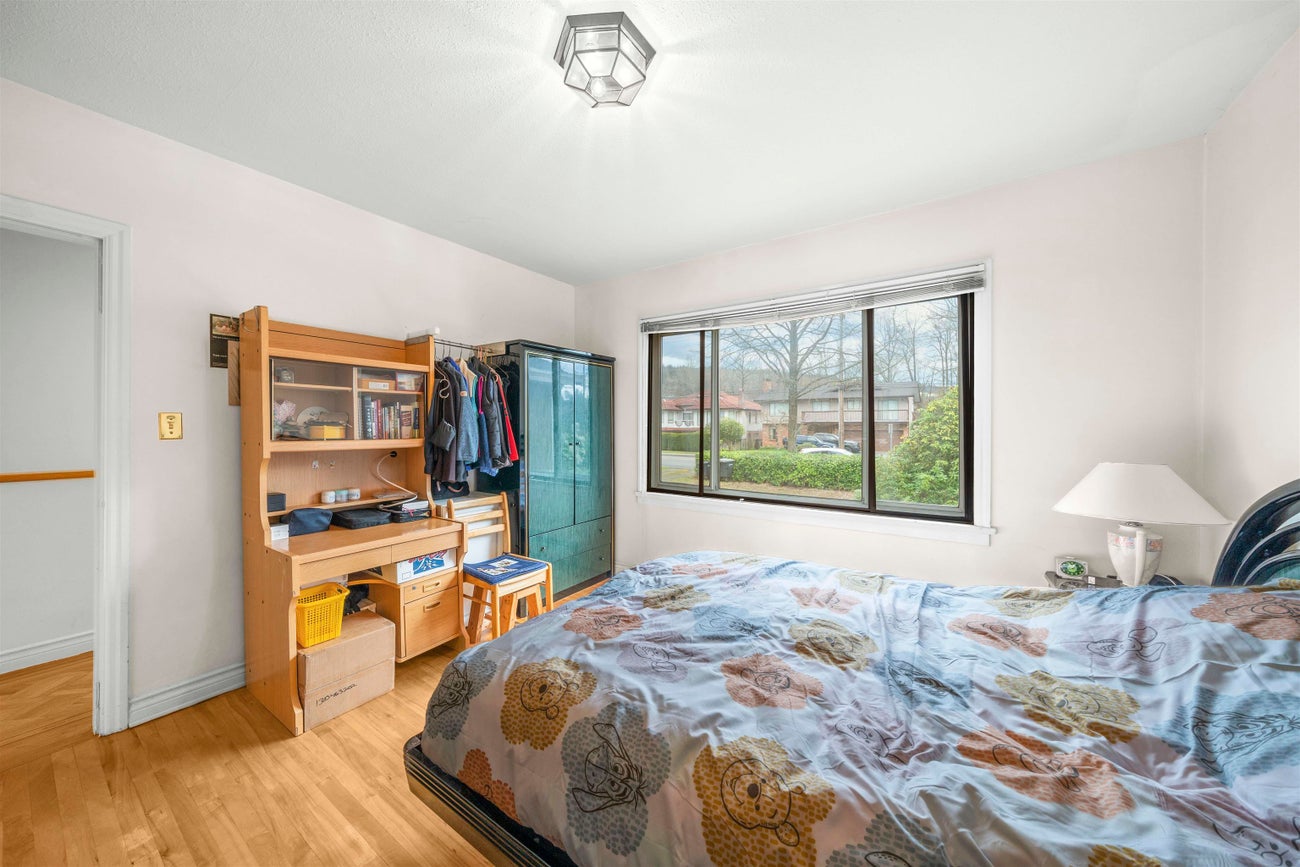 1371 Duthie Avenue - Sperling-Duthie Single Family Residence for Sale, 4 Bedrooms (R3073245)# - 14